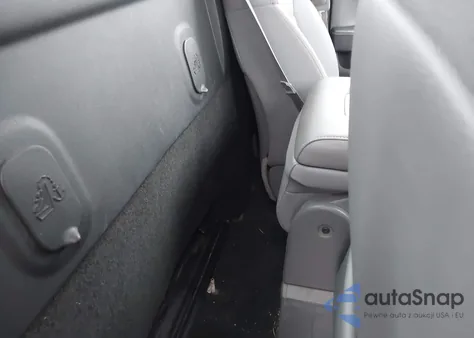 2014 Chevrolet Silverado 1500 1Lt z USA, uszkodzony, nr VIN 1GCNKREHXEZ358485